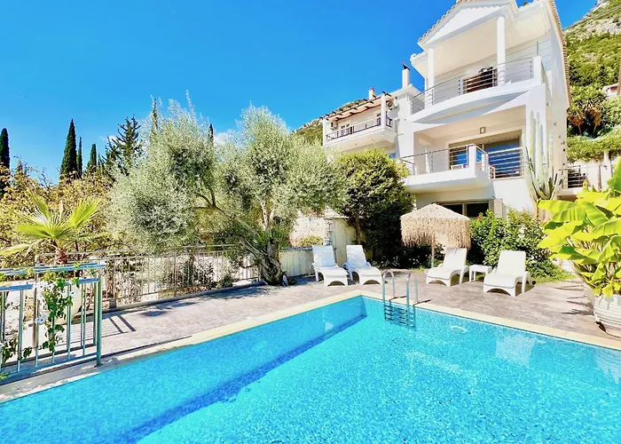 Luxury Villa San George With Private Pool By Dadovillas